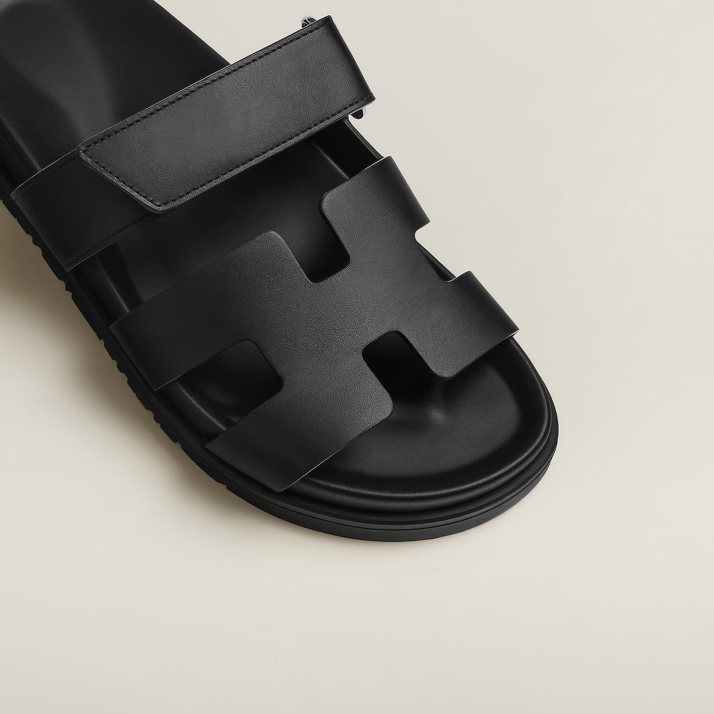 Luxus Sandalen Elegante Flip Flops für Damen - Sommerlicher Komfort und Stil