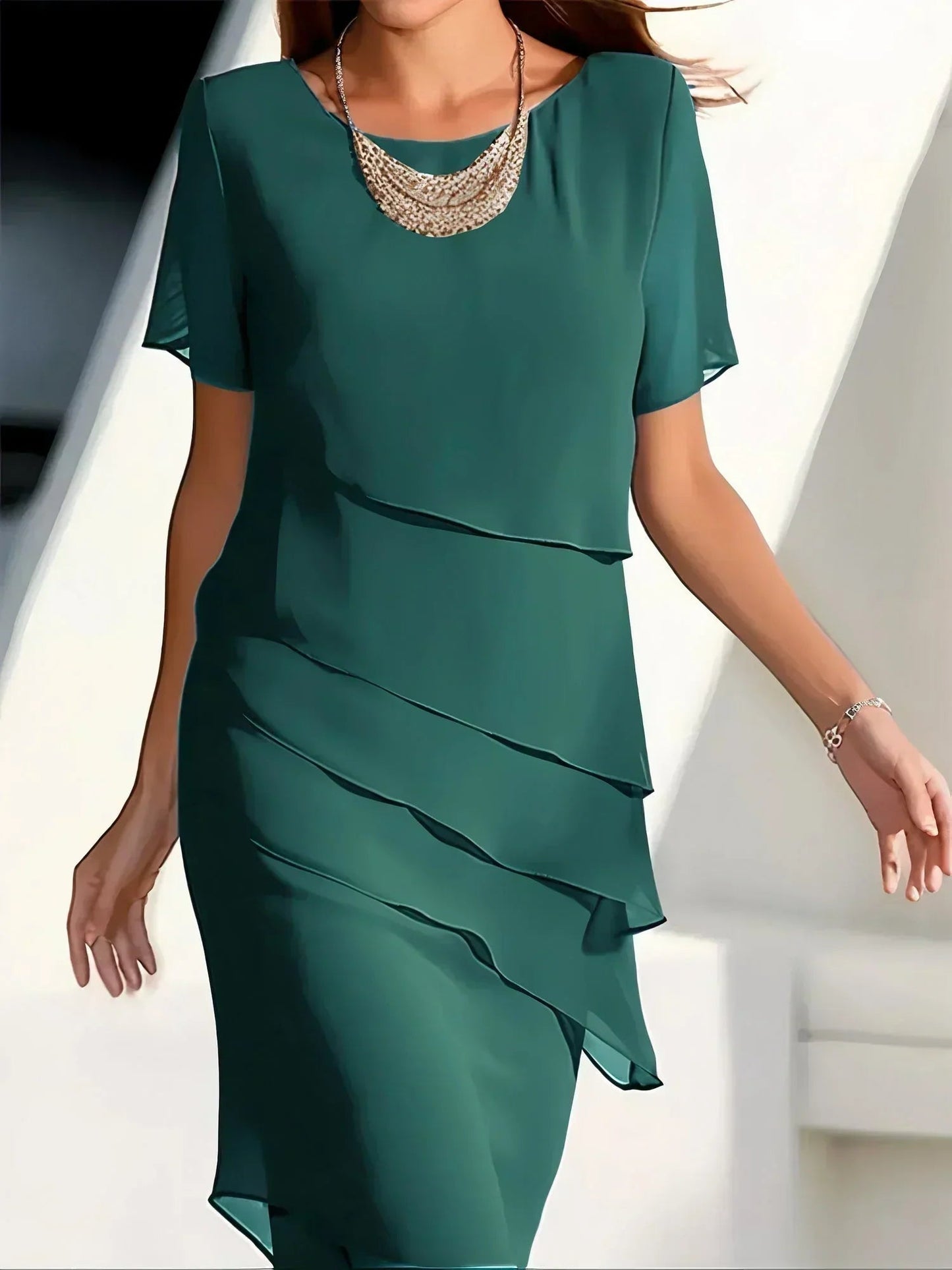 Schlankmachendes Damenkleid - Elegantes Sommerkleid mit Tailliertem Schnitt