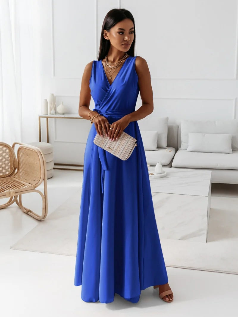 Elegantes Langarm-Abendkleid mit V-Ausschnitt