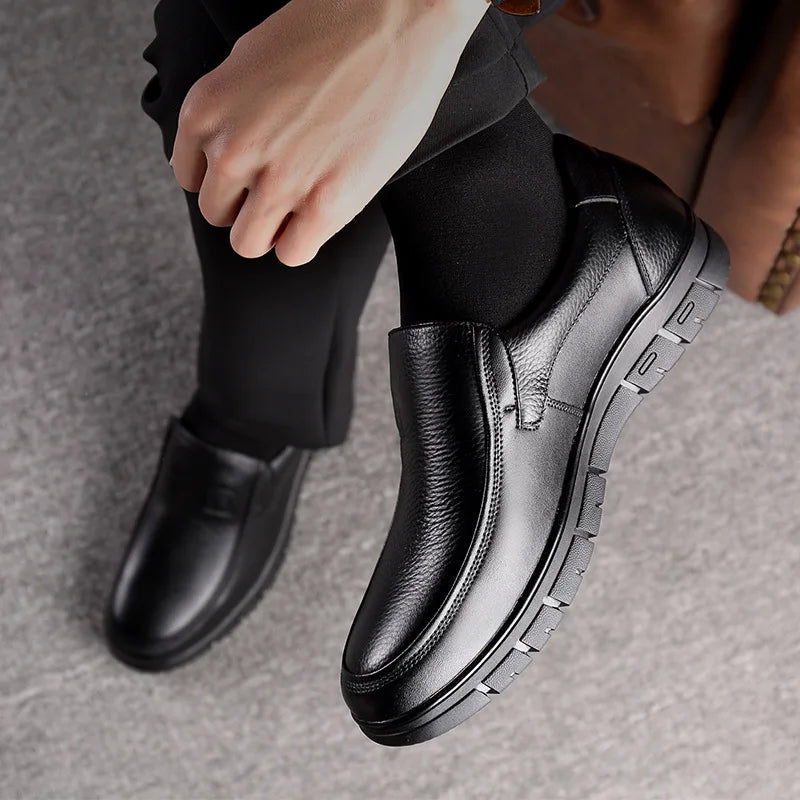 Herren Lederschuhe Handgefertigte Freizeitschuhe mit flacher Sohle