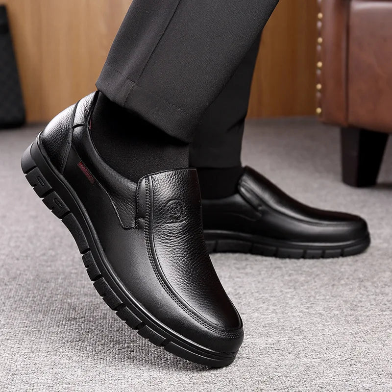 Herren Lederschuhe Handgefertigte Freizeitschuhe mit flacher Sohle
