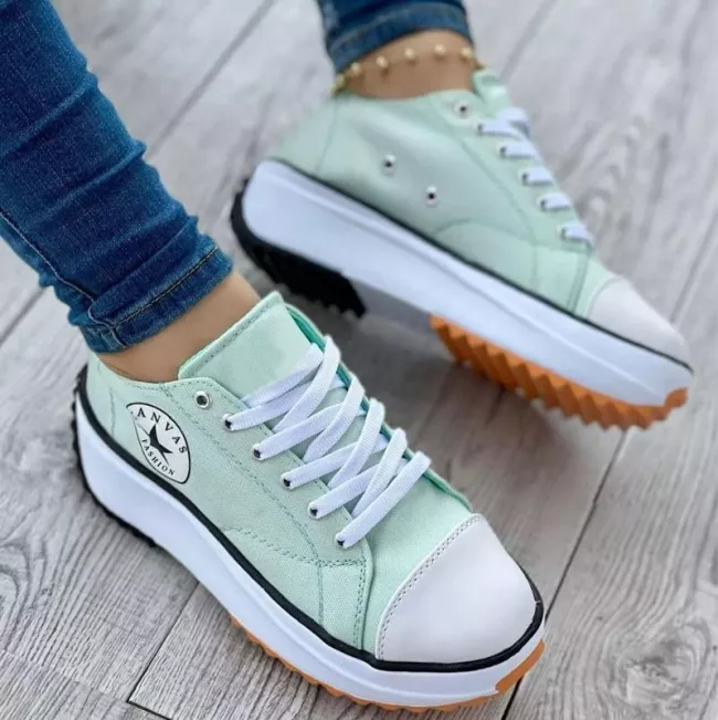 Orthopädische Schuhe mit dicker Sohle Komfort und Halt für den ganzen Tag