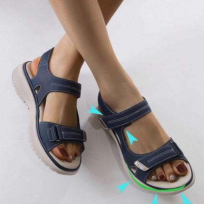 Orthopädische Damen-Sandalen mit verstellbaren Riemen