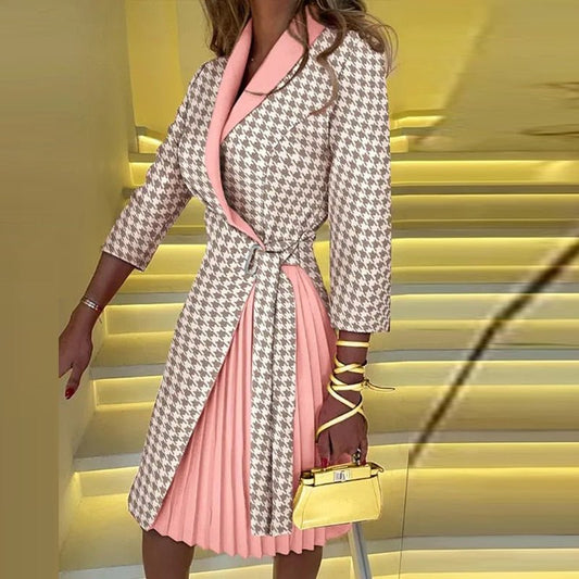 Elegante Blazerkleid mit gekerbtem Kragen