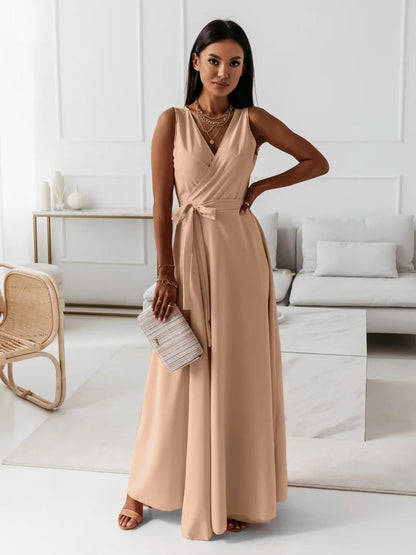 Elegantes Langarm-Abendkleid mit V-Ausschnitt